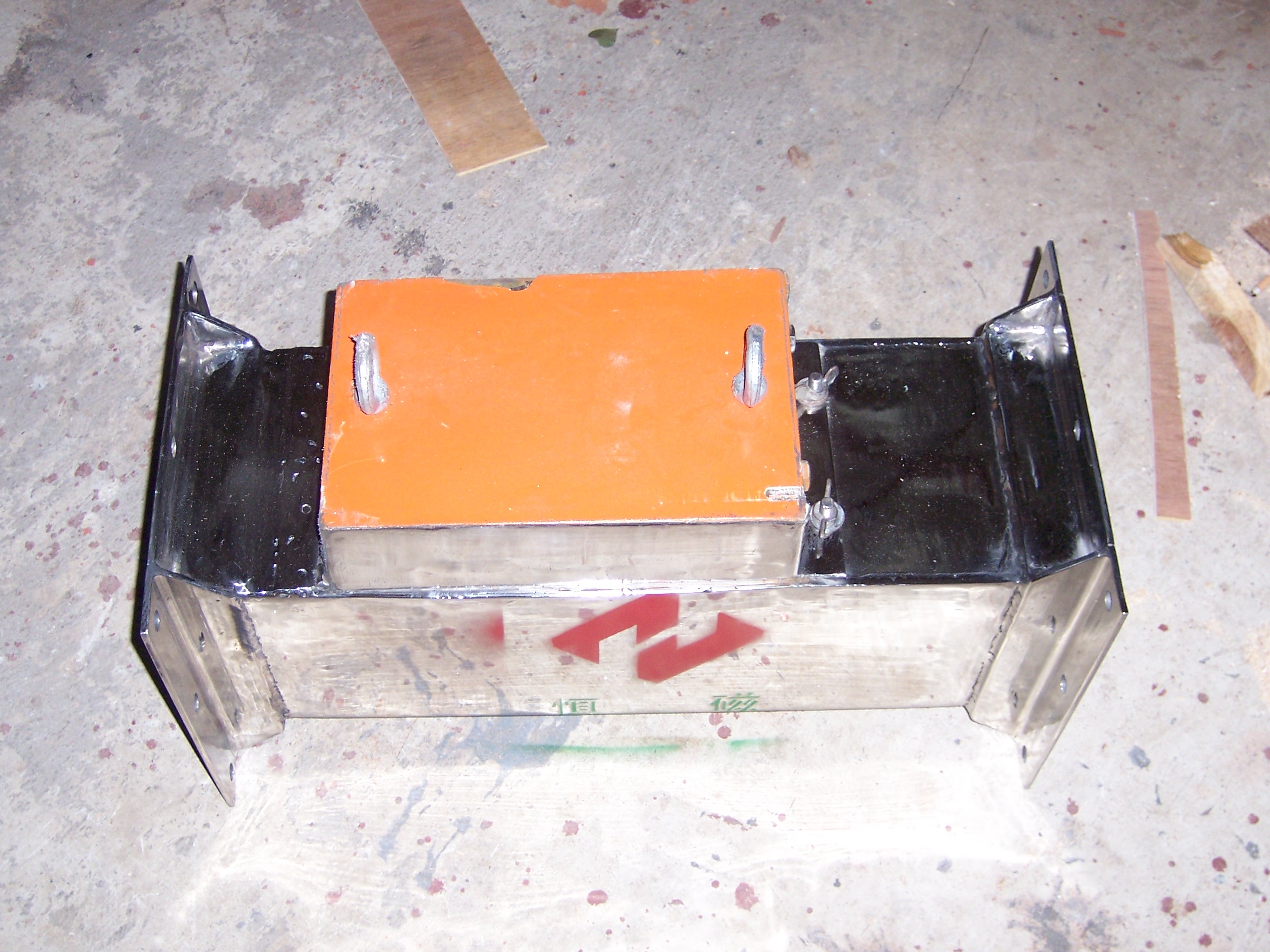 RCYA管道式除铁器