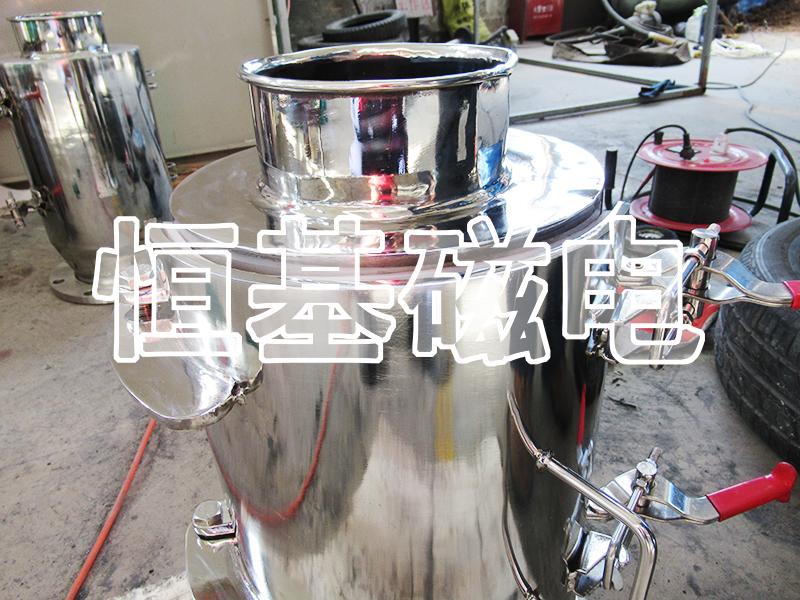 旋转式永磁除铁器