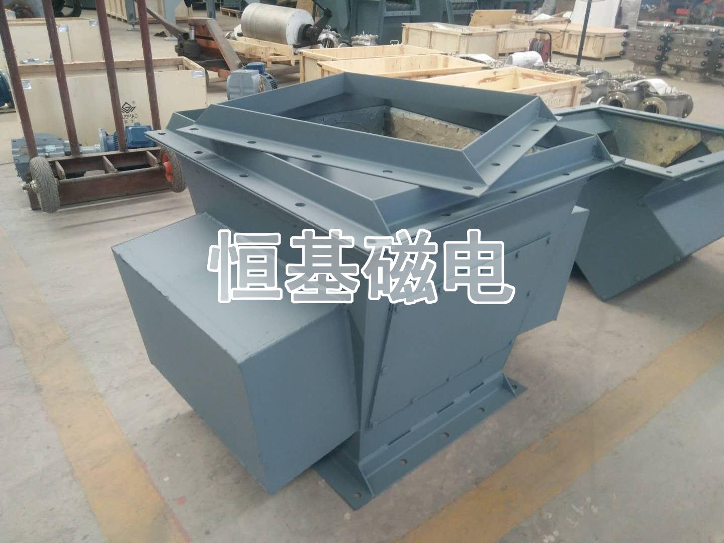 溜槽永磁除铁器