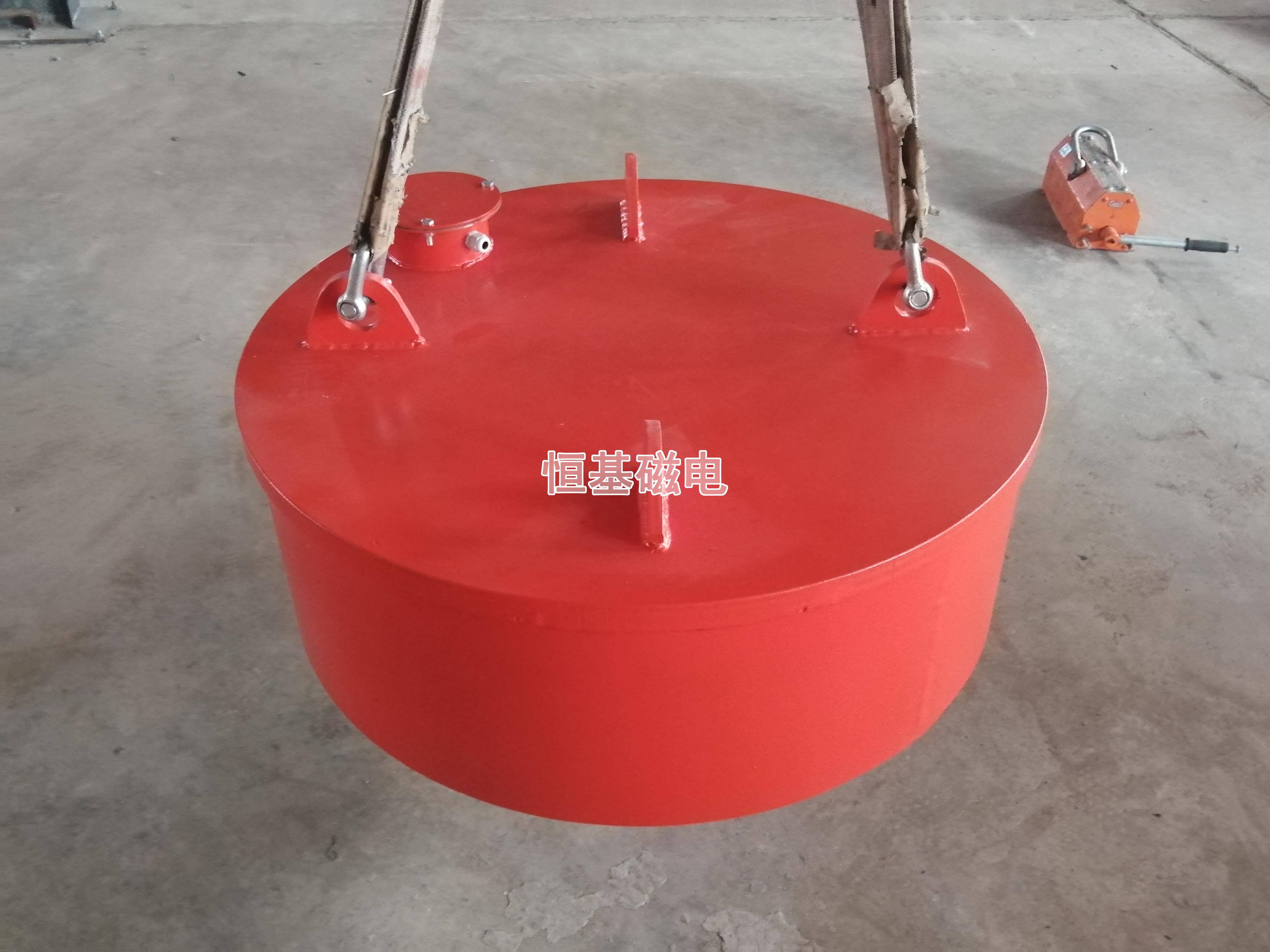 悬挂式电磁除铁器